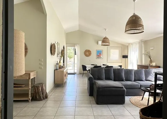 Tarabucetta By Interhome